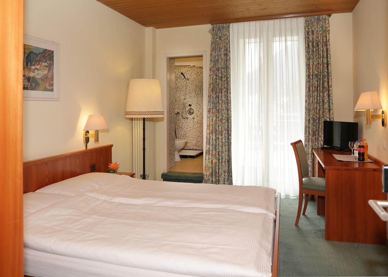 Zimmer mit Queensize-Bett