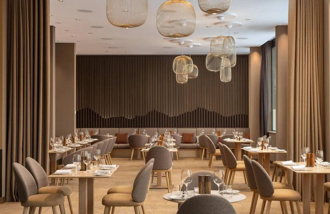 Hilton Garden Inn Davos-1
